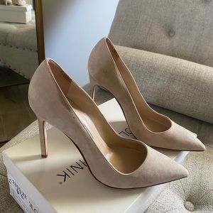 Manolo Blahnik beige suede 105mm pumps